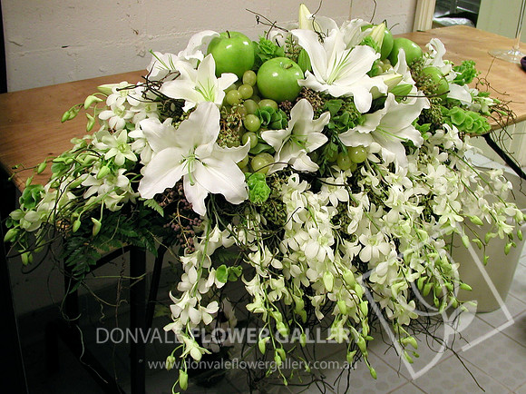 Bridal Table Flowers - White