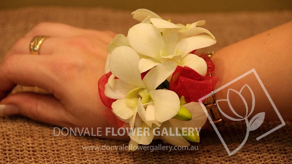 corsage
