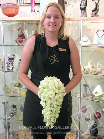 rose trail wedding bouquet