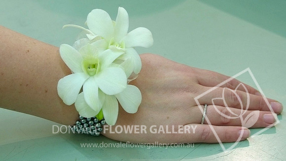 corsage