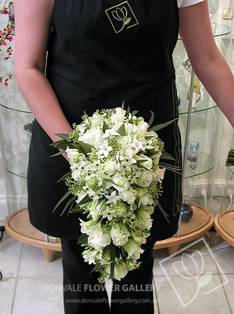 mixed trail wedding bouquets