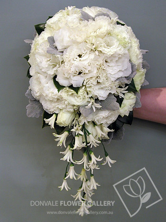 mixed trail wedding bouquets