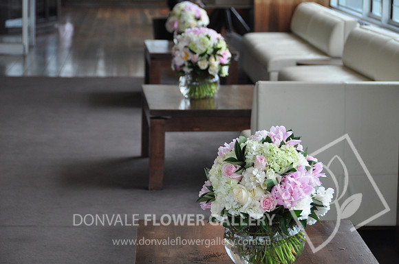 Table Flower Arrangements - Glass Fishbowl