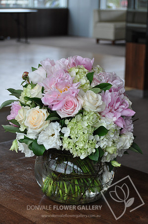 Table Flower Arrangements - Glass Fishbowl