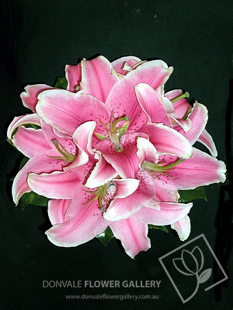 lily wedding bouquets