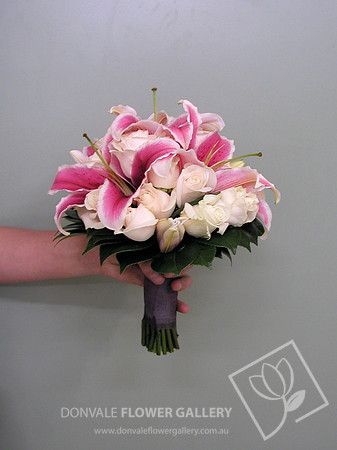 lily wedding bouquets