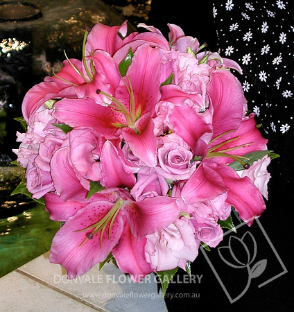 lily wedding bouquets